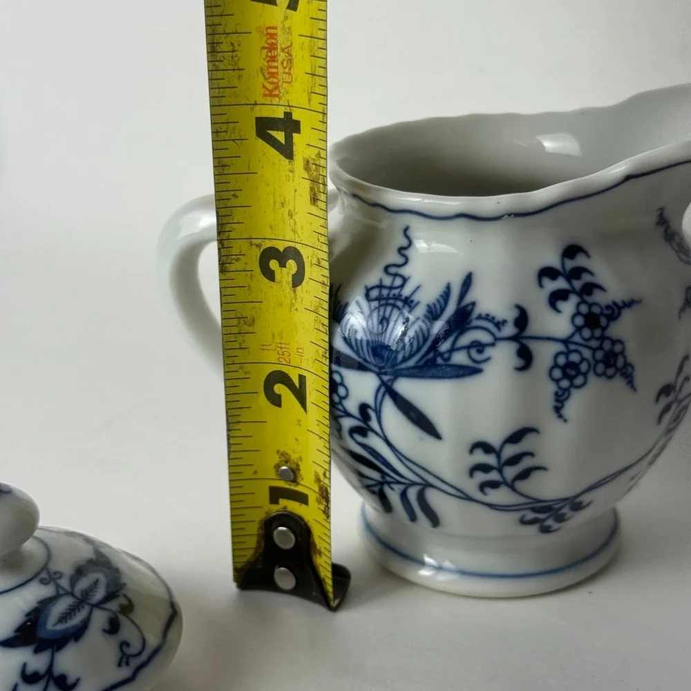 Blue Danube Creamer and Sugar Bowl Lid Set Blue White Floral Onion Pattern